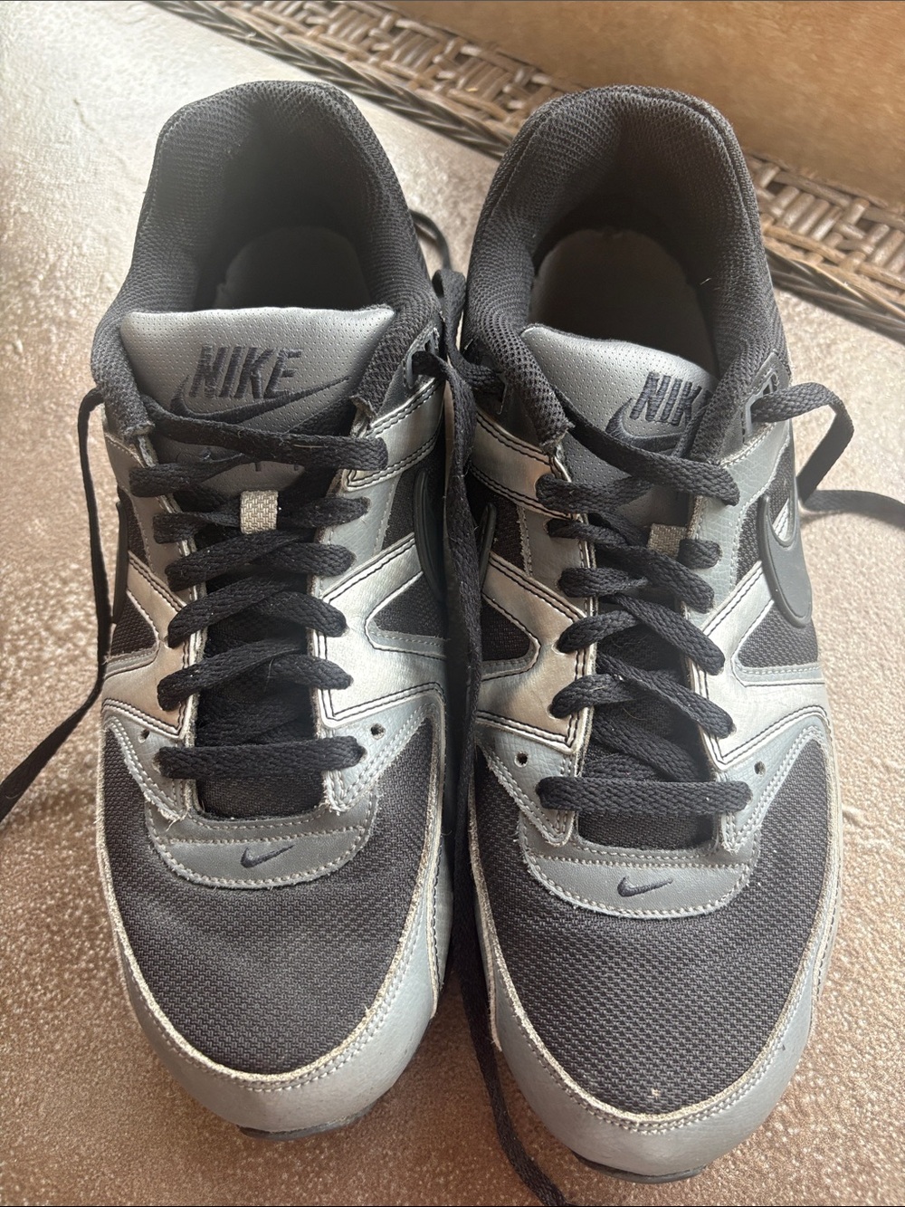 Nike Air Max Command 397689-004 Mens  Black Gray Silver Swoosh; Sz: 11.5